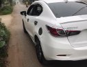 Mazda 2 2016 - Bán ô tô Mazda 2 sản xuất 2016, màu trắng, 465 triệu