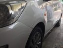 Mitsubishi Attrage 2015 - Cần bán xe Mitsubishi Attrage đời 2015, màu trắng xe gia đình