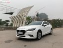 Mazda 3 1.5 AT 2018 - Bán Mazda 3 1.5 AT 2018, màu trắng, xe gia đình, 665tr