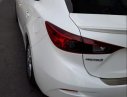 Mazda 3   2017 - Bán Mazda 3 sản xuất năm 2017, màu trắng, xe nhà chạy rất kỹ
