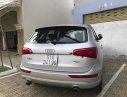 Audi Q5 2.0 AT 2012 - Bán xe Audi Q5 sx 2012, số tự động, máy xăng, màu bạc, nội thất màu đen, odo 100000 km