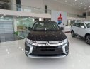 Mitsubishi Outlander 2019 - Bán Mitsubishi Outlander 2019, màu đen, giá 807.5tr