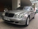 Mercedes-Benz E class E240 2003 - Cần bán xe Mercedes E240 đời 2003, màu bạc