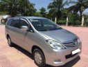 Toyota Innova    J   2009 - Bán xe Toyota Innova J đời 2009, màu bạc