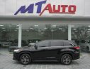 Toyota Highlander LE 2017 - Bán Toyota Highlander sản xuất 2017, màu đen, nội thất xanh lam đặt biệt hiếm