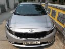 Kia Cerato  AT  2016 - Cần bán gấp Kia Cerato AT đời 2016, màu bạc như mới, 540tr