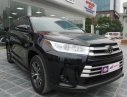 Toyota Highlander LE 2017 - Bán Toyota Highlander sản xuất 2017, màu đen, nội thất xanh lam đặt biệt hiếm