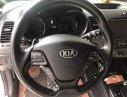 Kia Cerato  AT 2016 - Bán gấp Kia Cerato đời 2016, màu trắng, giá 538tr