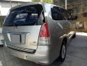 Toyota Innova V 2010 - Bán Innova V 2010 màu bạc, máy móc zin rất đẹp