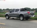 Mitsubishi Triton 4x2 MT 2017 - Cần bán lại xe Mitsubishi Triton 4x2 MT sản xuất 2017, màu bạc, nhập khẩu