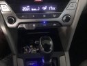 Hyundai Elantra  1.6AT 2017 - Bán Hyundai Elantra 1.6AT đời 2017, màu trắng, xe nhập, giá tốt