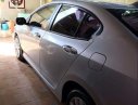 Honda City 2013 - Bán xe Honda City sản xuất năm 2013, màu bạc, giá chỉ 400 triệu