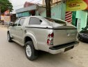 Toyota Hilux 4x4 G 2013 - Bán Toyota Hilux 4x4 G năm sản xuất 2013, màu vàng giá cạnh tranh