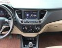 Hyundai Accent 1.4 MT 2018 - Cần bán lại xe Hyundai Accent 1.4 MT đời 2018, màu bạc số sàn, giá chỉ 490 triệu