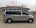 Hyundai Grand Starex 2.5MT 2017 - Bán Hyundai Grand Starex 2.5MT 2017 đăng ký 2018, màu xám, xe nhập cực đẹp