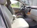 Toyota Innova V 2010 - Gia đình cần bán 1 xe Innova đời 2010, màu bạc