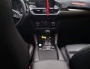 Mazda 6  Premium 2.0  2017 - Cần bán Mazda 6 Premium 2.0 2017, màu trắng chính chủ giá cạnh tranh