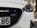 Mazda 2   2015 - Bán Mazda 2 2015, màu trắng, xe nhập  