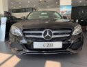 Mercedes-Benz C class C200 2018 - Cần bán xe Mercedes C200 2018, màu đen như mới