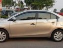 Toyota Vios 2017 - Cần bán lại xe Toyota Vios đời 2017, màu vàng