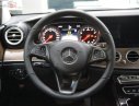 Mercedes-Benz E class E200 2017 - Cần bán lại xe cũ Mercedes E200 2017, màu đỏ