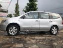 Nissan Grand livina 1.8 MT 2011 - Cần bán lại xe cũ Nissan Grand livina 1.8 MT đời 2011, màu bạc, xe gia đình