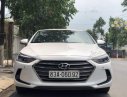 Hyundai Elantra 2017 - Bán Hyundai Elantra đời 2017, màu trắng chính chủ giá cạnh tranh