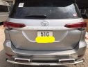 Toyota Fortuner 2017 - Cần bán Toyota Fortuner sản xuất 2017, màu bạc ít sử dụng