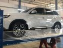 Mitsubishi Outlander   2018 - Bán Mitsubishi Outlander sản xuất 2018, màu trắng, nhập khẩu nguyên chiếc, xe đẹp 