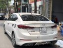 Hyundai Elantra 2017 - Bán Hyundai Elantra đời 2017, màu trắng chính chủ giá cạnh tranh