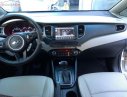 Kia Rondo GAT 2017 - Cần bán lại xe Kia Rondo GAT 2017, màu trắng số tự động 