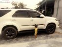 Toyota Fortuner 2016 - Cần bán Toyota Fortuner 2016, màu trắng, xe gia đình, 950tr