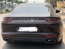 Porsche Panamera 2017 - Cần bán xe Porsche Panamera model 2018, màu nâu, chính chủ sử dụng