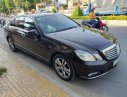 Mercedes-Benz E class E300 2010 - Bán xe Mercedes E300 2010 màu nâu giá 770tr và Camry 2.5Q 2012 trắng, giá 780tr