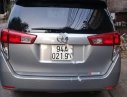 Toyota Innova 2.0E 2017 - Bán xe Toyota Innova 2.0E 2017, màu bạc giá cạnh tranh