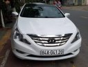 Hyundai Sonata   2011 - Bán ô tô Hyundai Sonata năm 2011, màu trắng, nhập khẩu nguyên chiếc, xe đẹp 