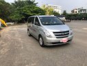 Hyundai Grand Starex   2009 - Bán Hyundai Grand Starex đời 2009, màu bạc, xe nhập, số sàn