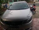 Kia Forte 1.6MT 2010 - Bán Kia Forte 1.6MT năm sản xuất 2010, màu bạc, xe còn mới