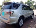 Toyota Fortuner G 2012 - Cần bán xe Toyota Fortuner G sản xuất năm 2012, màu bạc số sàn