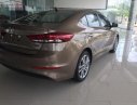 Hyundai Elantra 2.0 AT 2018 - Cần bán xe Hyundai Elantra 2.0 AT năm sản xuất 2018, màu nâu