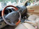 Toyota Fortuner V 2010 - Bán Toyota Fortuner V đời 2010, màu bạc số tự động, giá chỉ 495 triệu