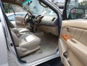 Toyota Fortuner V 2010 - Bán Toyota Fortuner V đời 2010, màu bạc số tự động, giá chỉ 495 triệu