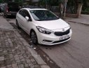 Kia K3   2.0 AT   2014 - Cần bán lại xe Kia K3 2.0 AT đời 2014, màu trắng xe gia đình, giá tốt