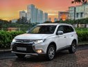 Mitsubishi Outlander 2.4 CVT Premium 2019 - Bán ô tô Mitsubishi Outlander 2.4 CVT Premium đời 2019, có sẵn giao ngay