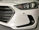 Hyundai Elantra GLS 2017 - Bán Hyundai Elantra sản xuất 2017, màu trắng, 625 triệu