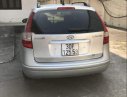 Hyundai i30 CW 2009 - Cần bán xe Hyundai i30 CW 2009, màu bạc