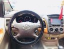 Toyota Innova V 2009 - Bán xe Toyota Innova V sản xuất 2009, màu bạc, sơn zin, nội thất còn đẹp