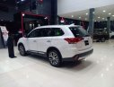 Mitsubishi Outlander   2019 - Bán ô tô Mitsubishi Outlander 2019, màu trắng, mới 100%