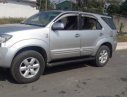 Toyota Fortuner 2009 - Cần bán xe Toyota Fortuner sản xuất năm 2009, màu bạc