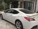 Hyundai Genesis 2011 - Cần bán lại xe Hyundai Genesis năm 2011, màu trắng xe gia đình